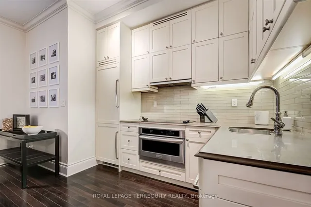 Additional property image - 22 Leader Lane Unit 332