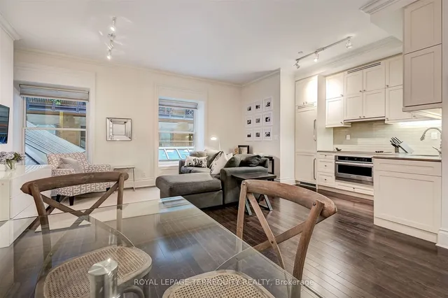 Additional property image - 22 Leader Lane Unit 332