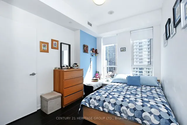 Additional property image - 170 Sumach St Unit 1201