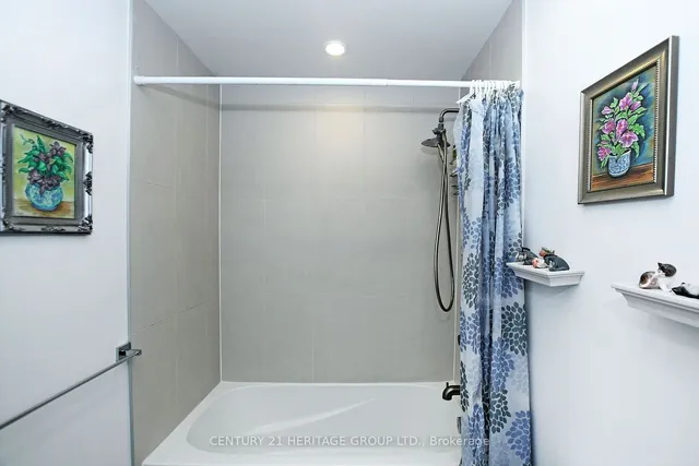 Additional property image - 170 Sumach St Unit 1201