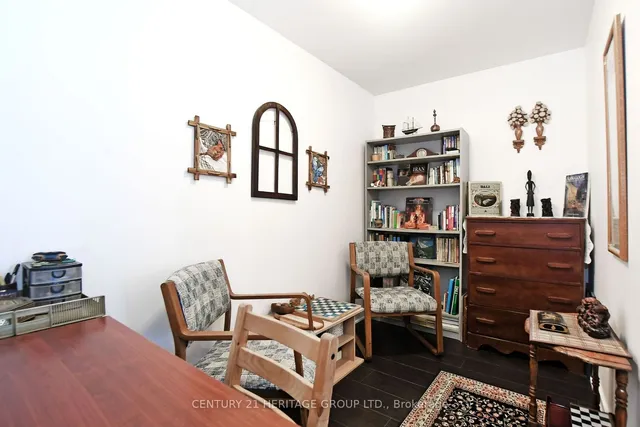 Additional property image - 170 Sumach St Unit 1201