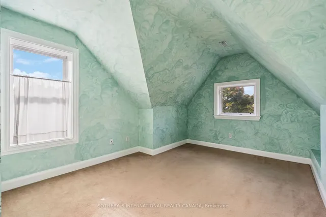 Additional property image - 105 Cluny Dr