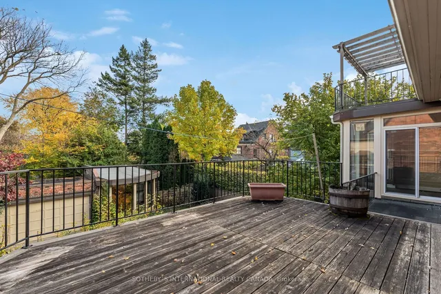 Additional property image - 105 Cluny Dr