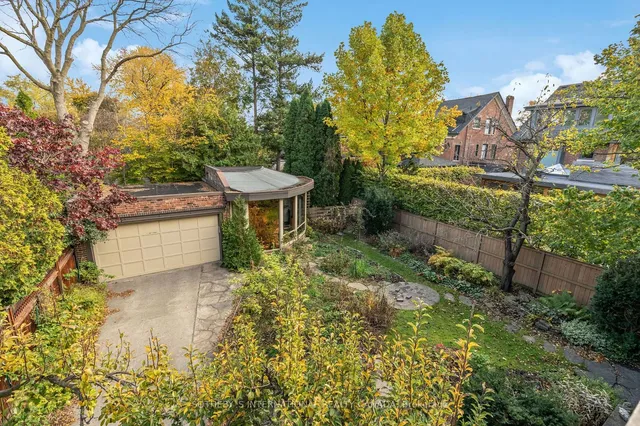 Additional property image - 105 Cluny Dr