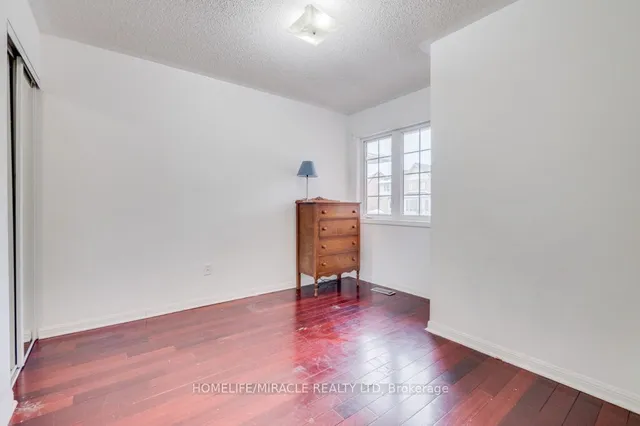 Additional property image - 42 Sufi Cres