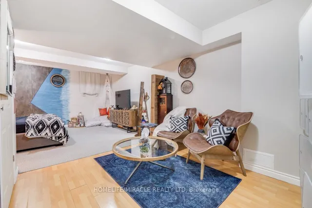 Additional property image - 42 Sufi Cres