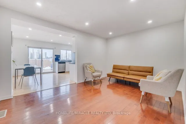 Additional property image - 42 Sufi Cres