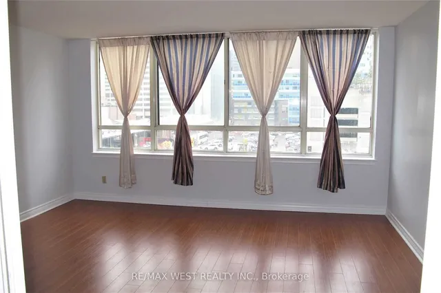 Additional property image - 633 Bay St Unit 516