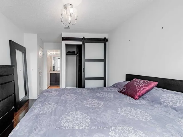 Additional property image - 30 Grand Trunk Cres Unit 3906