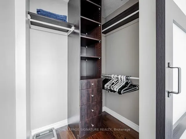 Additional property image - 30 Grand Trunk Cres Unit 3906