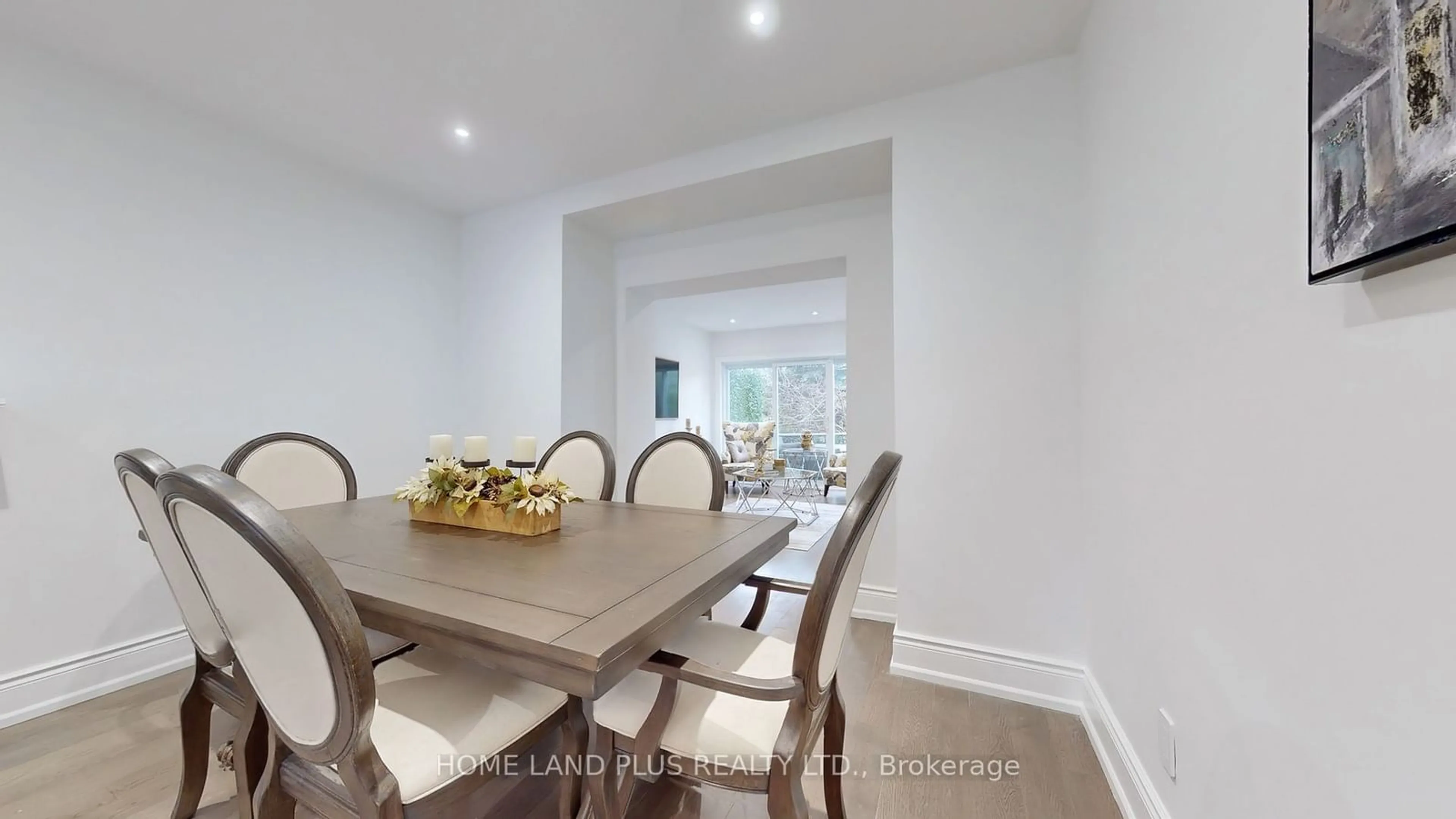 Dining room, wood/laminate floor for 85 Rochester Ave, Toronto Ontario M4N 1N7