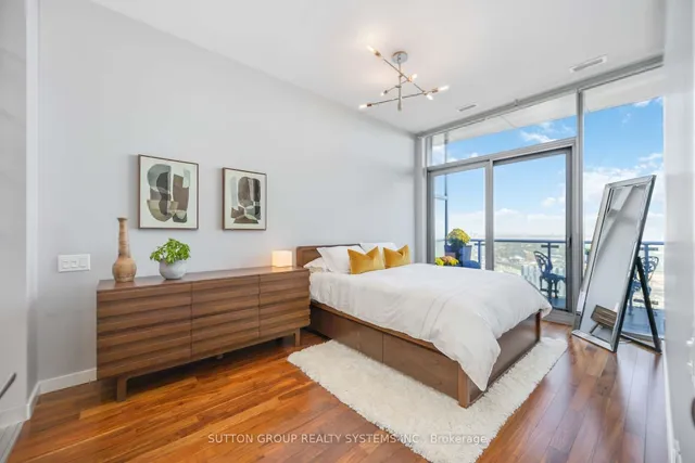 Additional property image - 390 Cherry St Unit 3504