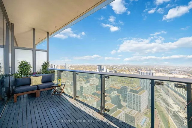 Additional property image - 390 Cherry St Unit 3504