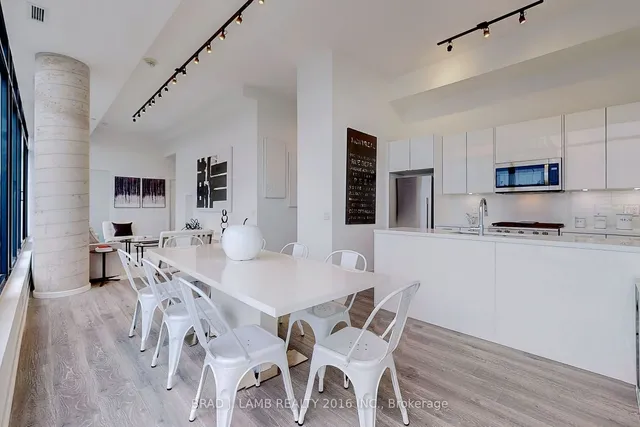 Additional property image - 55 Ontario St Unit 2502