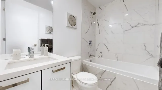 Additional property image - 55 Ontario St Unit 1410