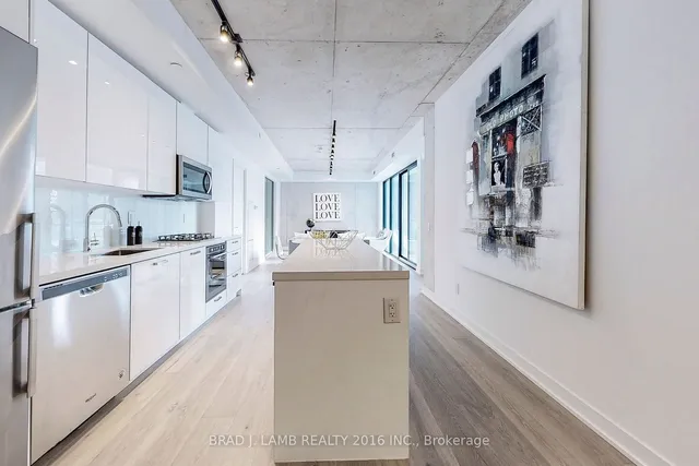 Additional property image - 55 Ontario St Unit 609