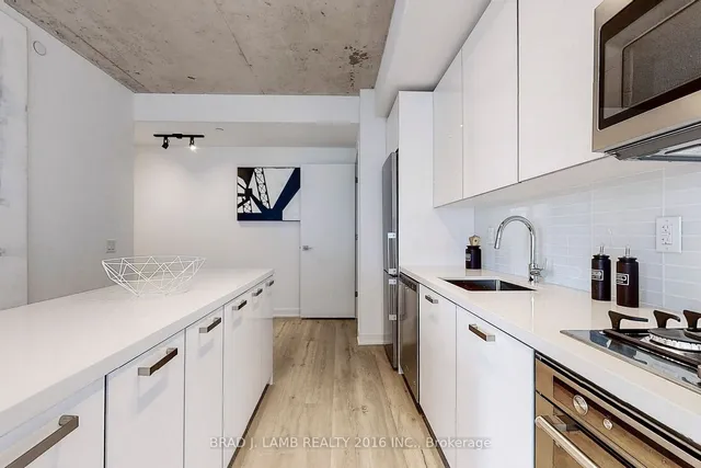 Additional property image - 55 Ontario St Unit 609