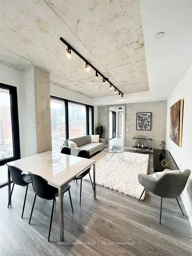 Additional property image - 55 Ontario St Unit 813