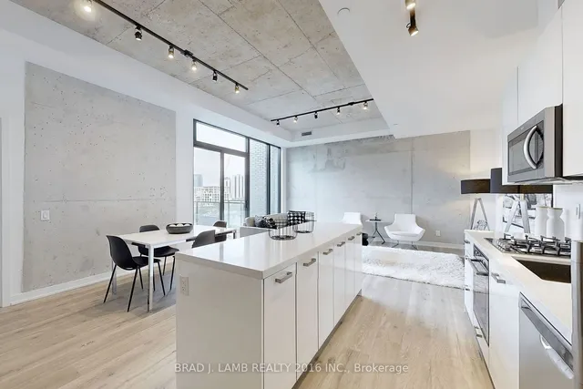 Additional property image - 55 Ontario St Unit 816
