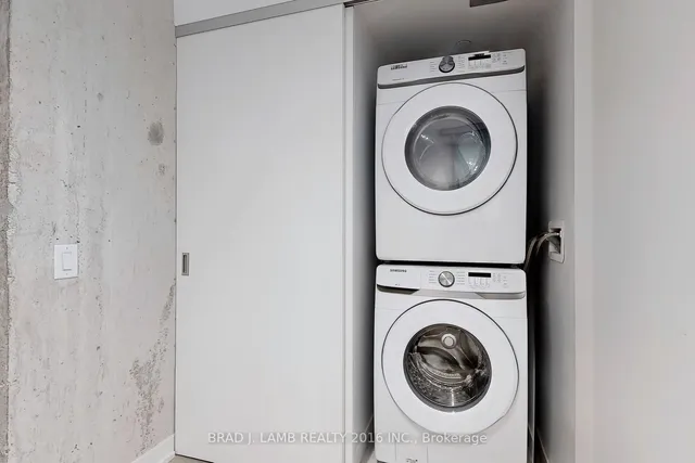 Additional property image - 55 Ontario St Unit 816