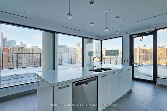 Additional property image - 55 Ontario St Unit 816