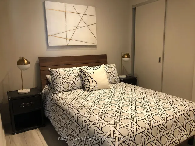 Additional property image - 458 Richmond St Unit 1201