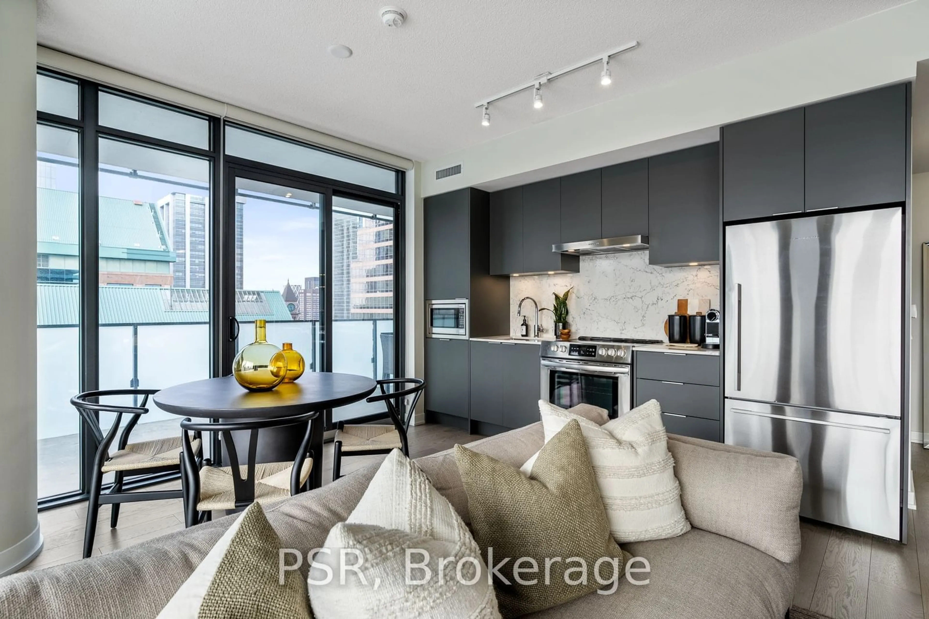 Open concept kitchen, unknown for 25 Richmond St #2310, Toronto Ontario M5C 0A6