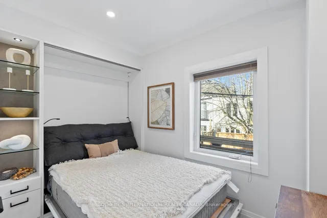 Additional property image - 184 Macpherson Ave