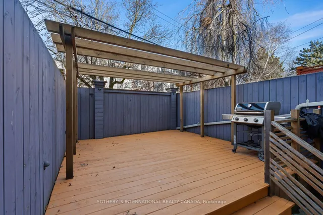 Additional property image - 184 Macpherson Ave