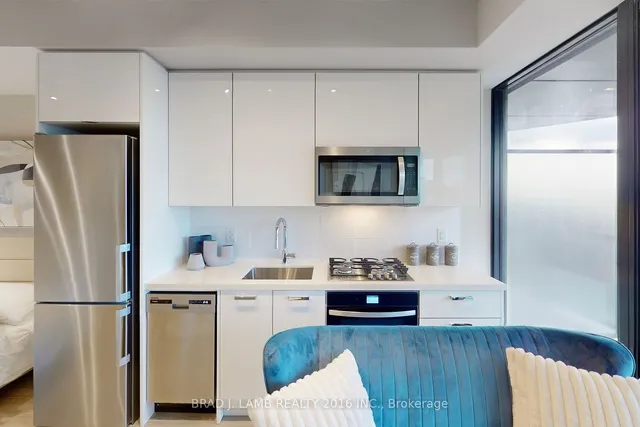 Additional property image - 195 McCaul St Unit 1014