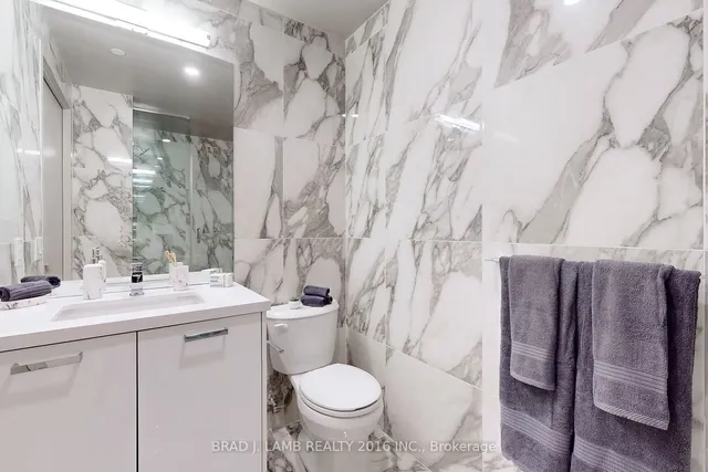 Additional property image - 195 McCaul St Unit 1014