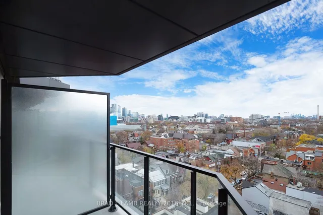 Additional property image - 195 McCaul St Unit 1014