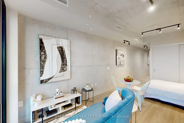 Additional property image - 195 McCaul St Unit 1014