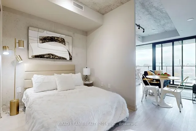 Additional property image - 195 McCaul St Unit 913