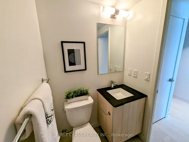 Additional property image - 31 Tippett Rd Unit 411