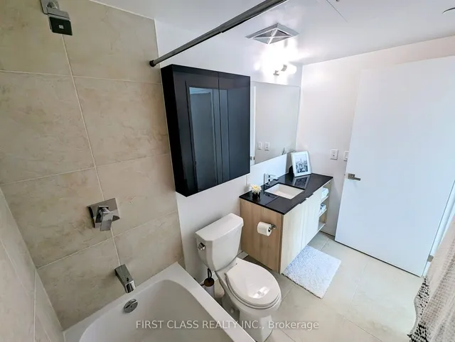 Additional property image - 31 Tippett Rd Unit 411