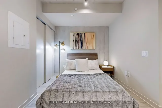 Additional property image - 195 McCaul St Unit 307