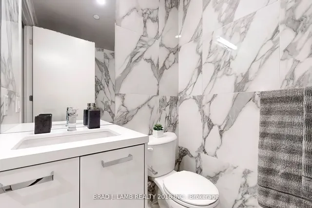 Additional property image - 195 McCaul St Unit 307