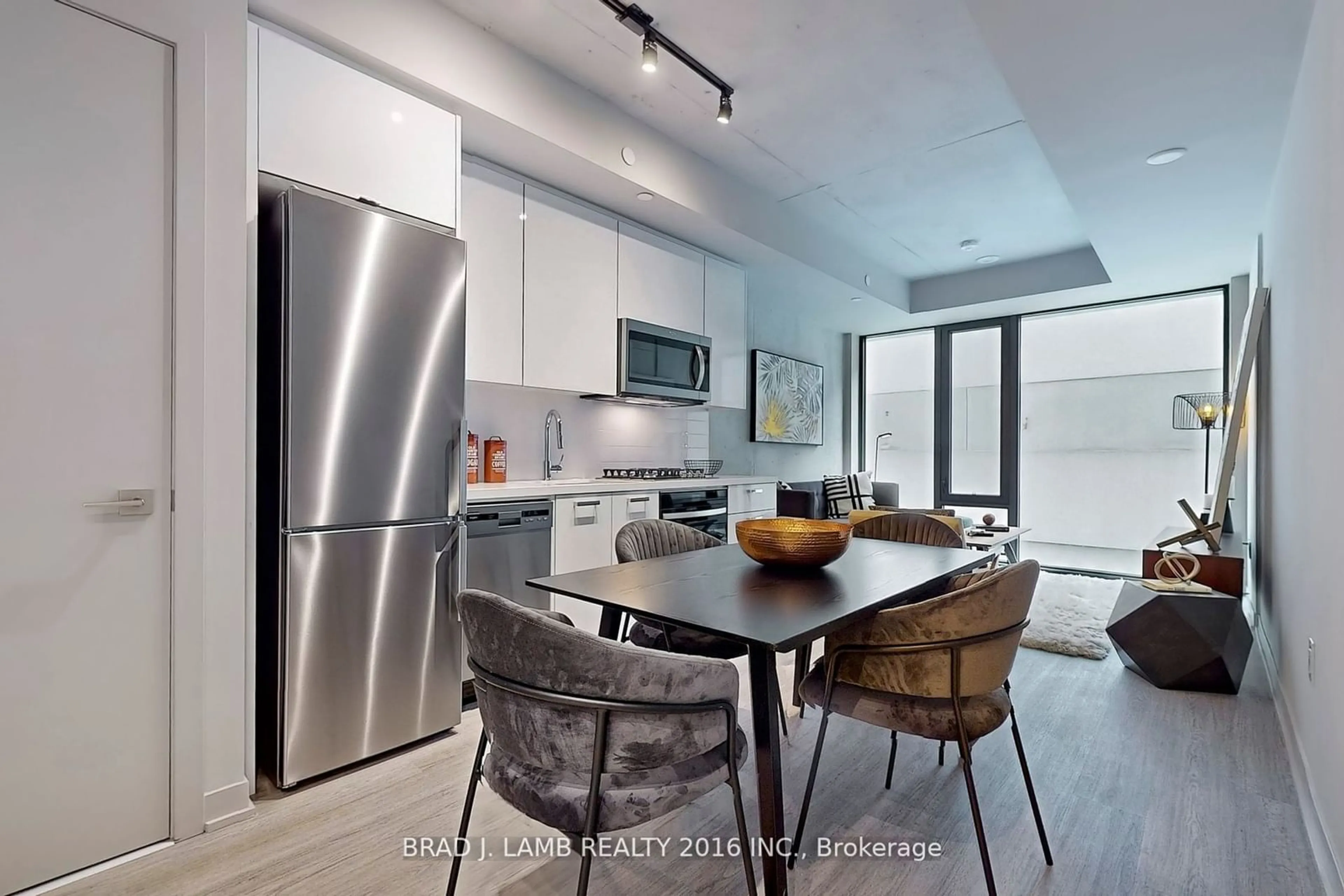 Open concept kitchen, unknown for 195 McCaul St #307, Toronto Ontario M5T 0E5