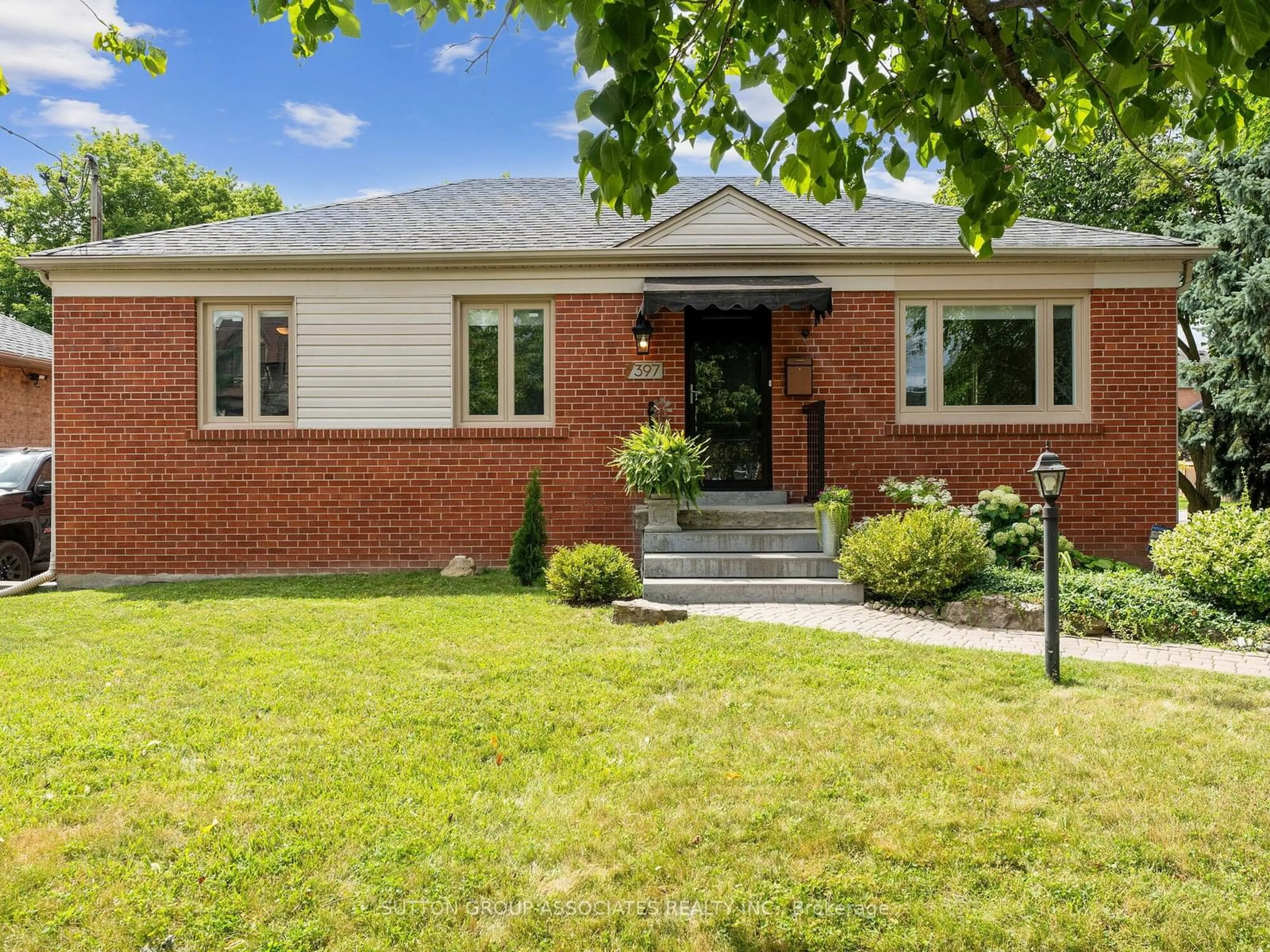 Home with brick exterior material, street for 397 Horsham Ave, Toronto Ontario M2R 1H1