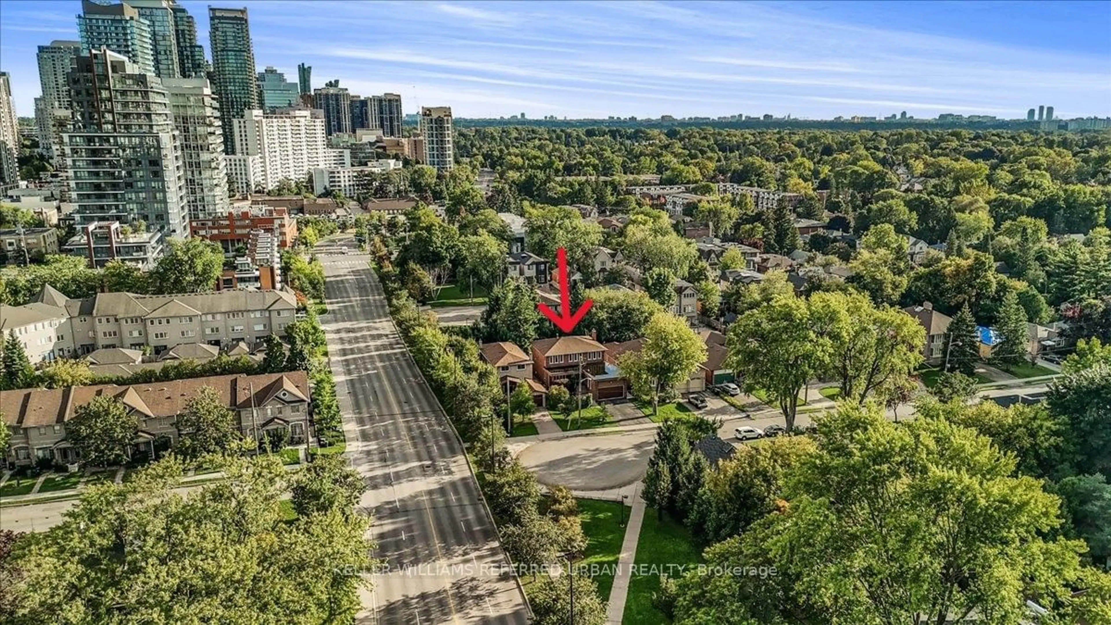 A pic from outside/outdoor area/front of a property/back of a property/a pic from drone, city buildings view from balcony for 57 Hounslow Ave, Toronto Ontario M2N 2A9