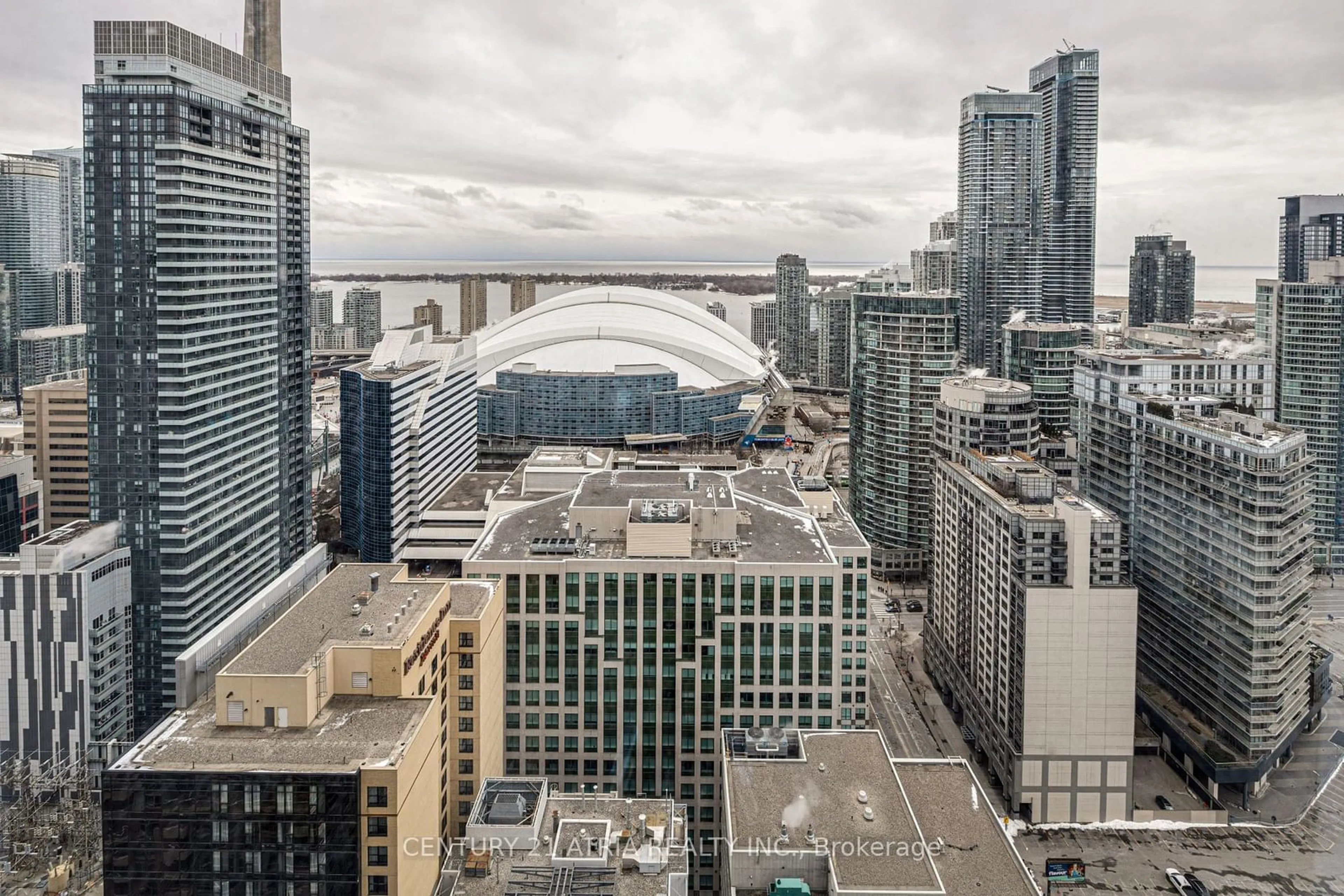 A pic from outside/outdoor area/front of a property/back of a property/a pic from drone, city buildings view from balcony for 55 Mercer St #3911, Toronto Ontario M5V 0W4