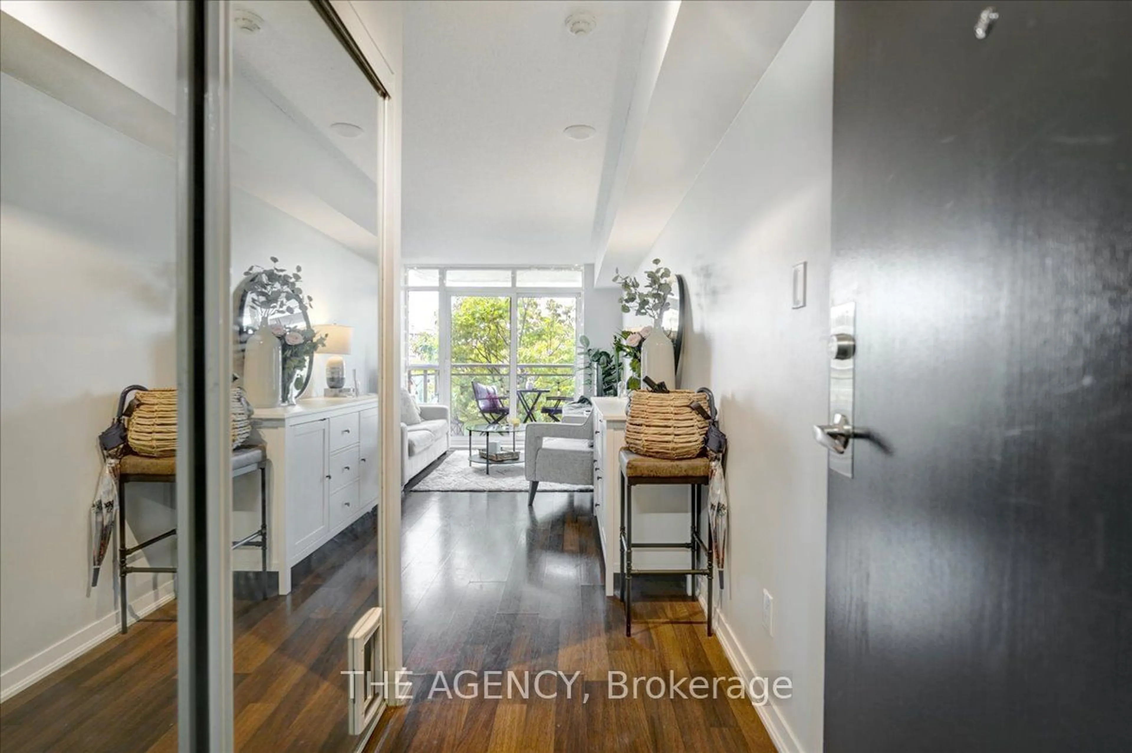 Indoor entryway for 38 Joe Shuster Way #407, Toronto Ontario M6K 0A5