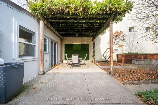 Additional property image - 103 Manning Ave