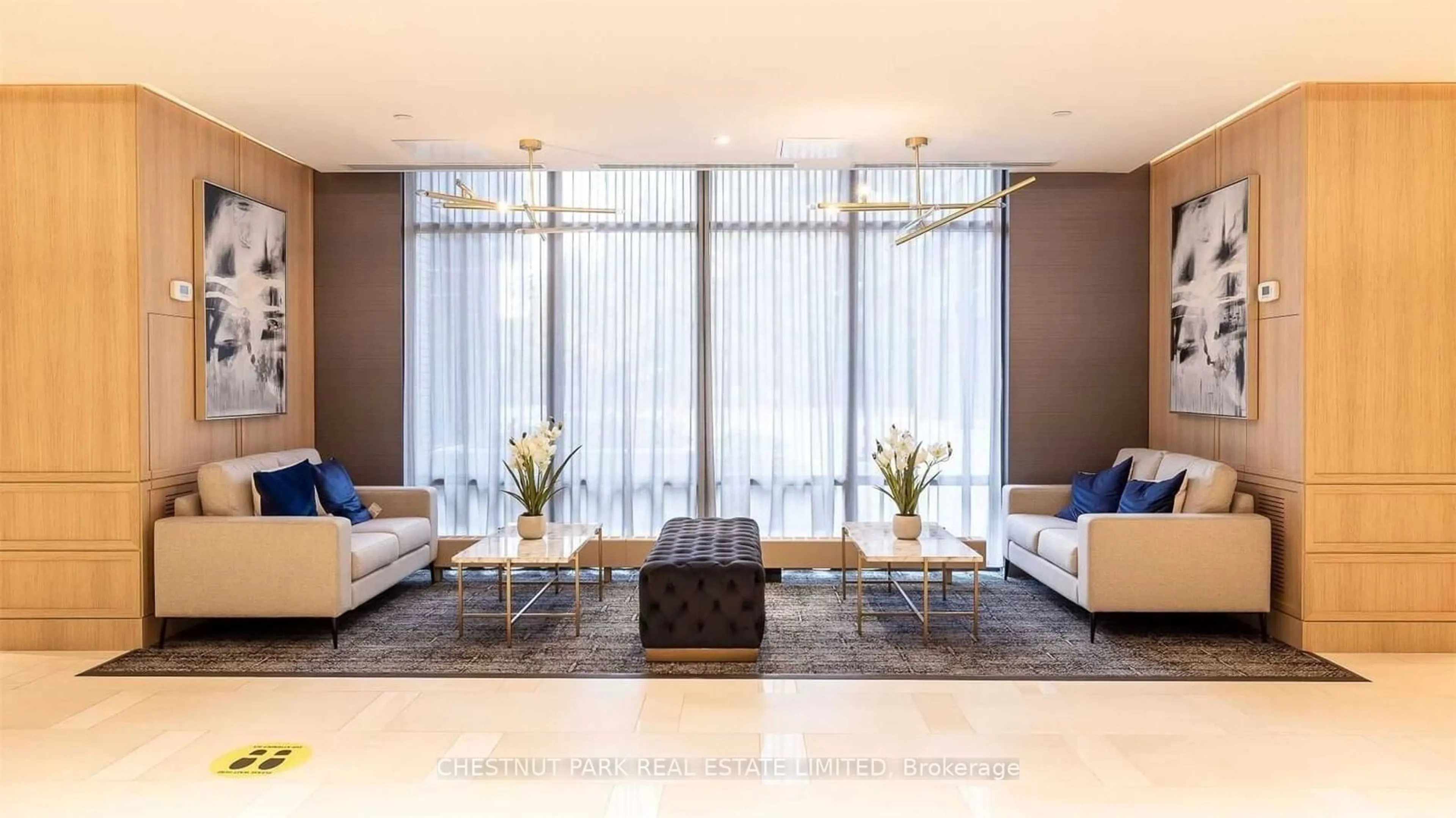 Lobby for 621 Sheppard Ave #110, Toronto Ontario M2K 1B5