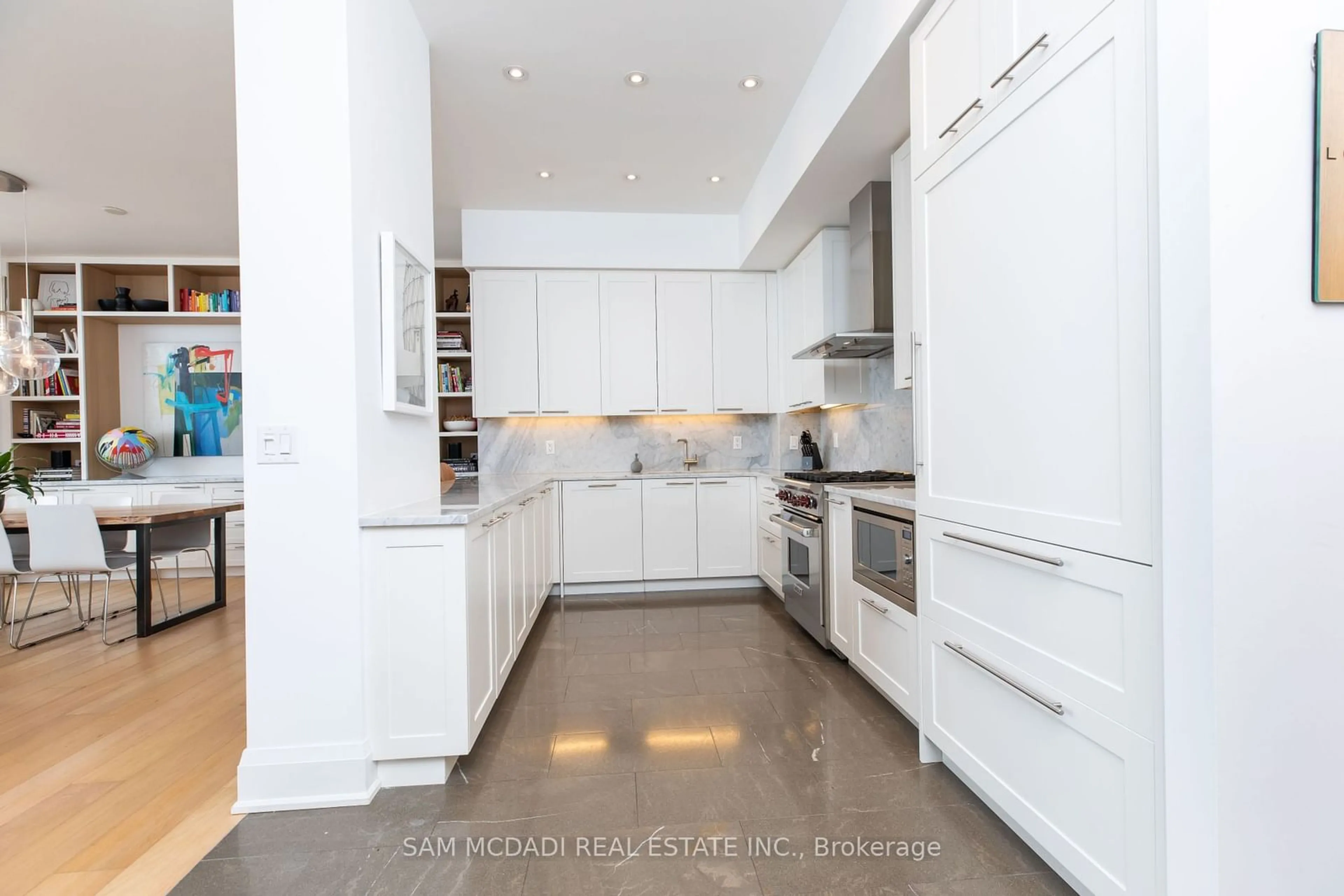 Contemporary kitchen, ceramic/tile floor for 1 Market St #3204, Toronto Ontario M5E 0A2