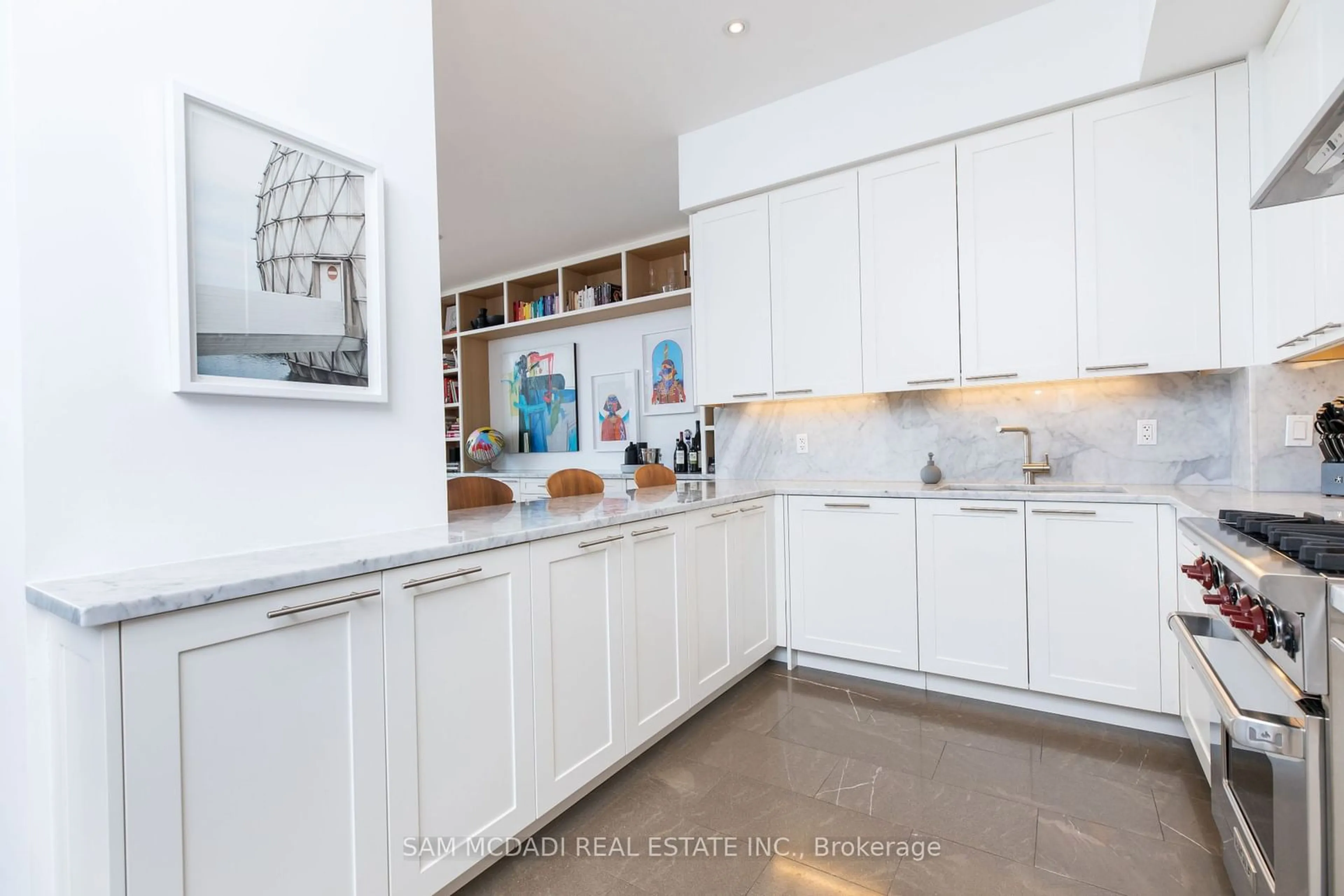 Contemporary kitchen, ceramic/tile floor for 1 Market St #3204, Toronto Ontario M5E 0A2