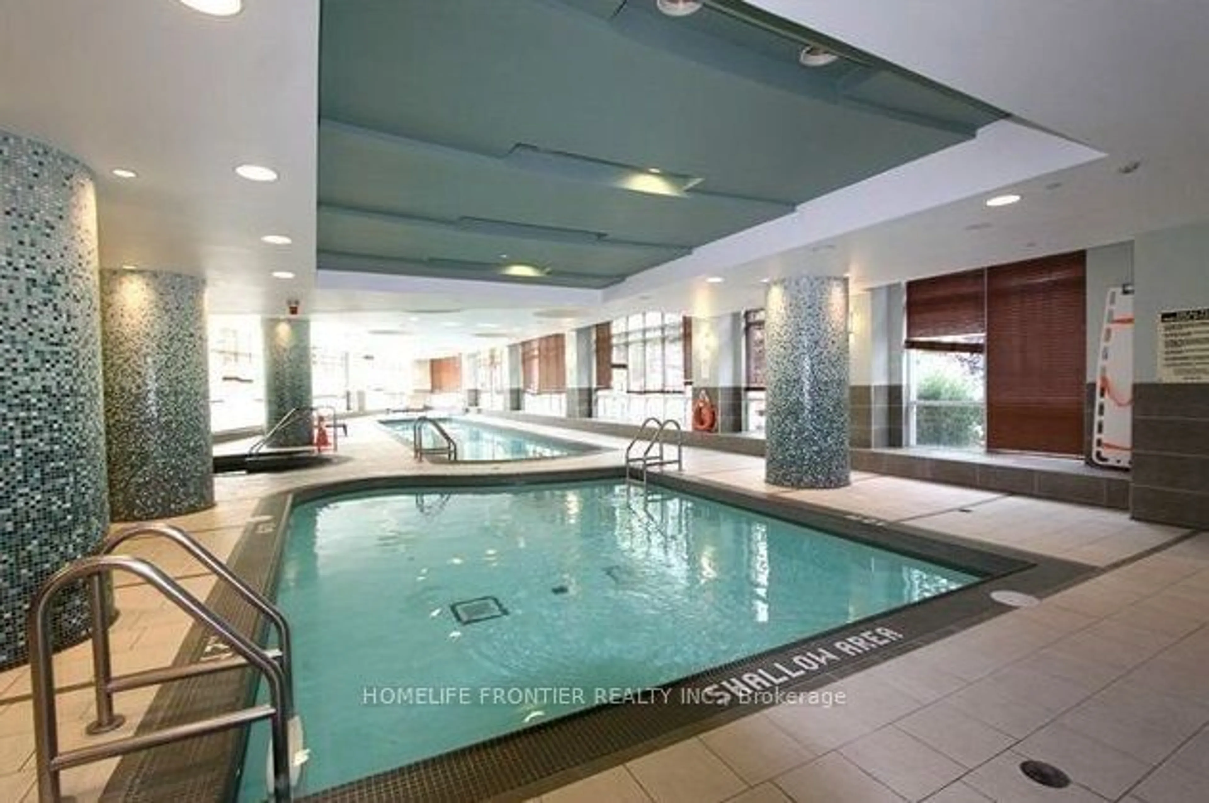 Pool for 18 Holmes Ave #1712, Toronto Ontario M2N 0E1