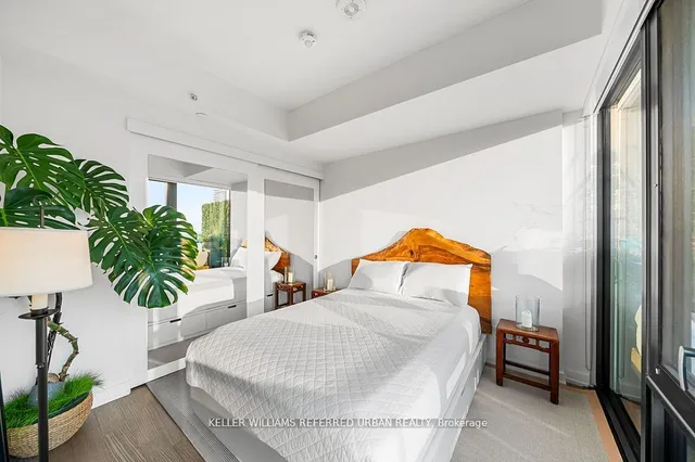 Additional property image - 161 Roehampton Ave Unit 4102