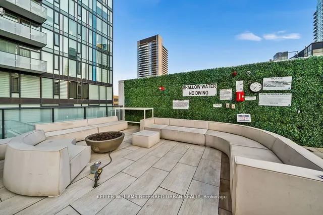 Additional property image - 161 Roehampton Ave Unit 4102